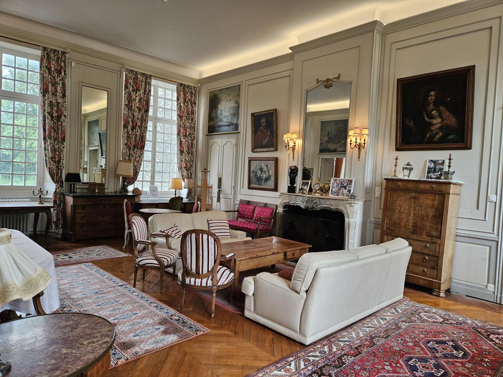 Chateau De Mornay Saint-Pierre-de-l'Isle Buitenkant foto